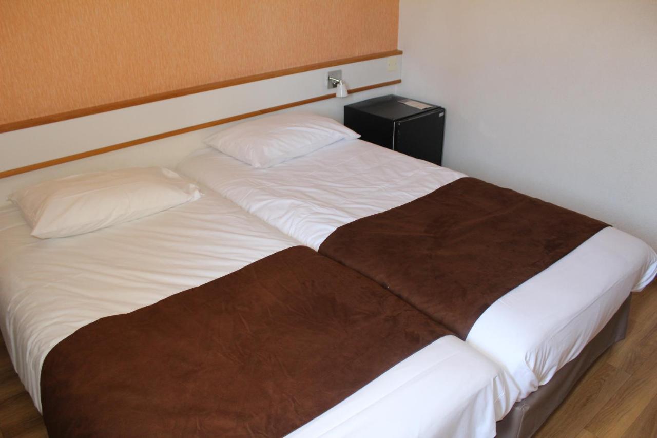 Hotel Chateau-Thierry Centre Екстериор снимка
